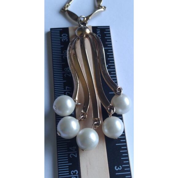 Vintage Sarah Coventry Pendant Necklace Faux Pearls Goldtone Touch Of Elegance - Picture 7 of 8